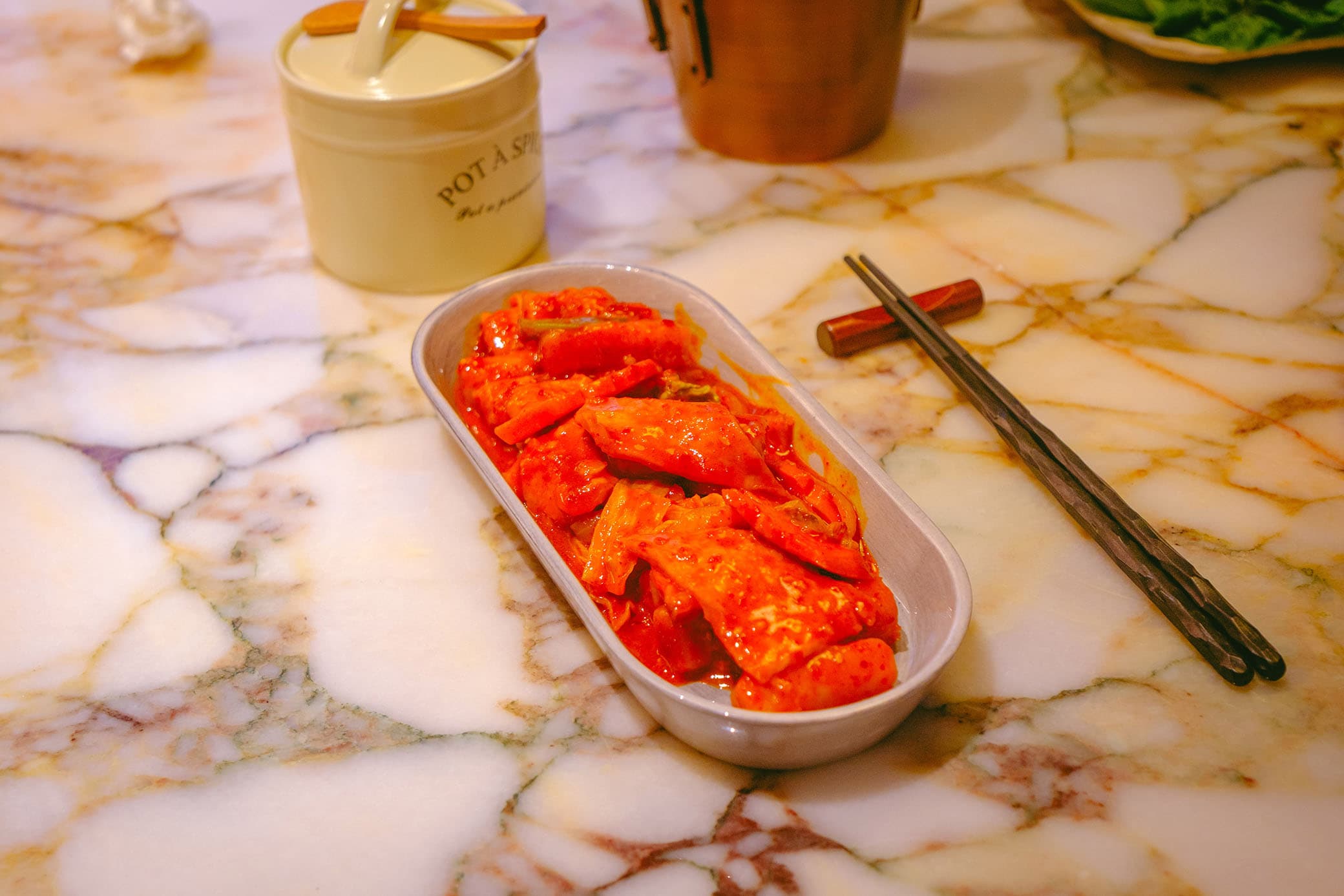 Topokki, kue beras pedas manis khas Korea di Sagori